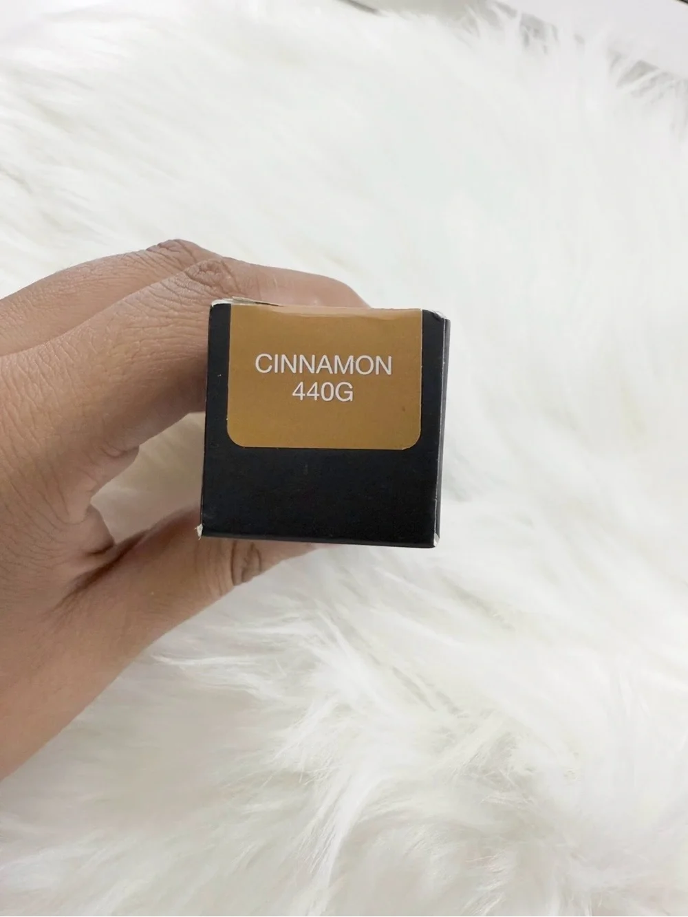 HUDA Beauty Fauxfilter Skin Finish “Cinnamon” Foundation Cream Stick